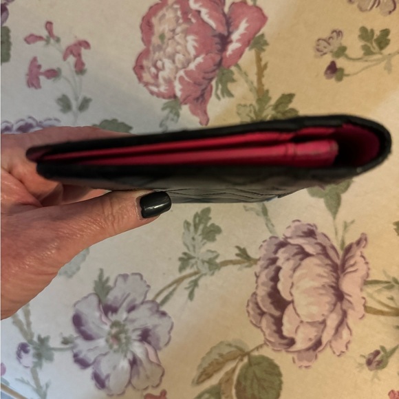 CHANEL Cambon Line Lambskin Long Bifold Wallet black/pink - Picture 3 of 12